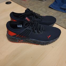 Puma Shoe 9 And Half