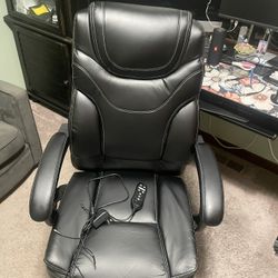 Vinstto PU Leather Chair 