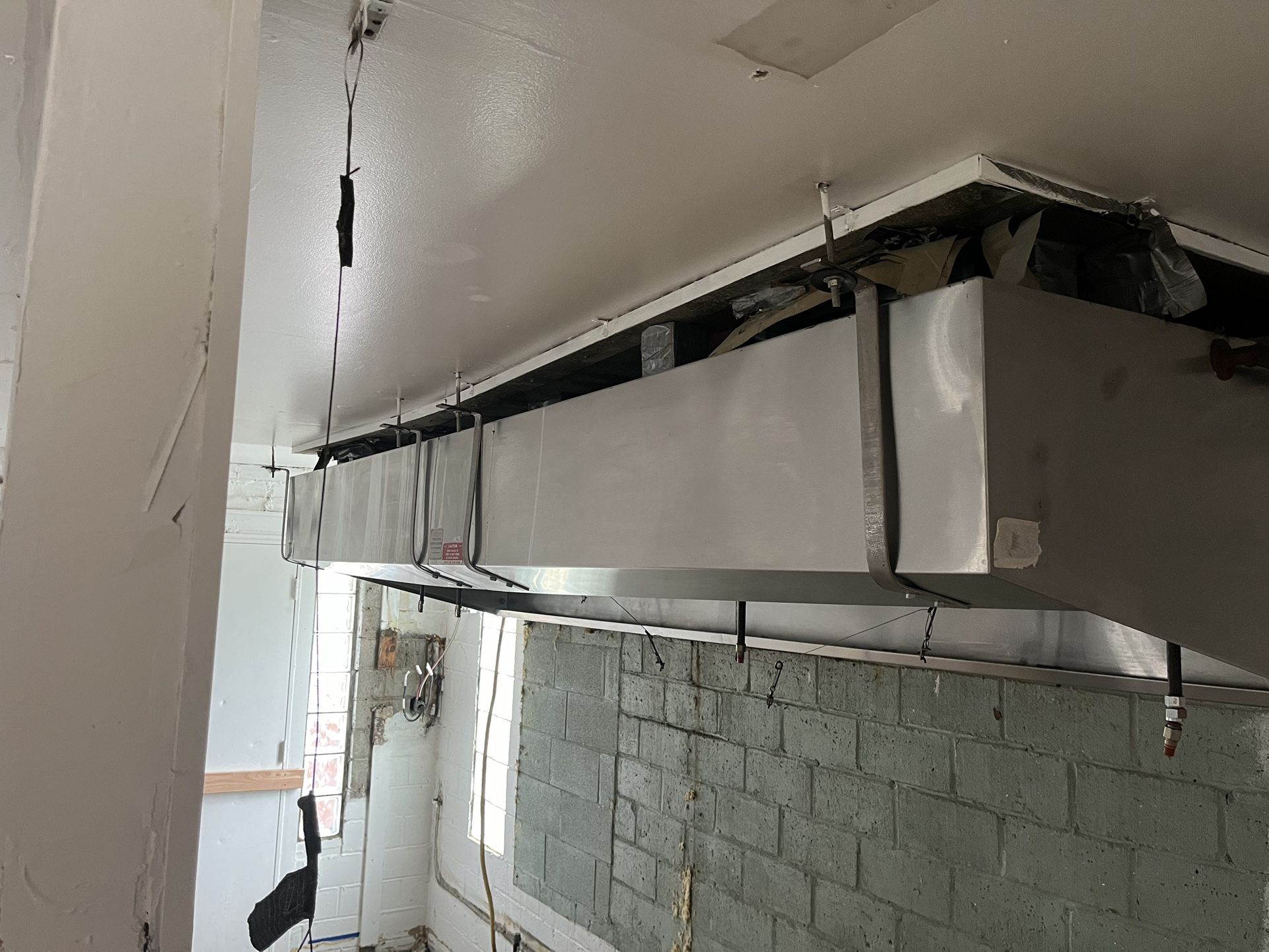 Exhaust Hood