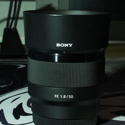 Sony 50mm 1.8 w/ CPL Filter 