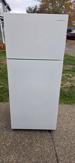 Amana Fridge Size 28w 29d 66h) I Can Help You With Free Delivery Within 10 miles distance