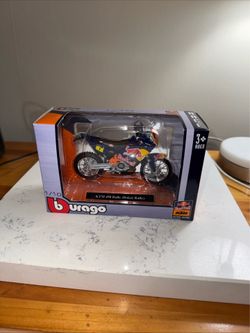 Bburago KTM Redbull 450 (Dakar Rally) Race Bike Brand New