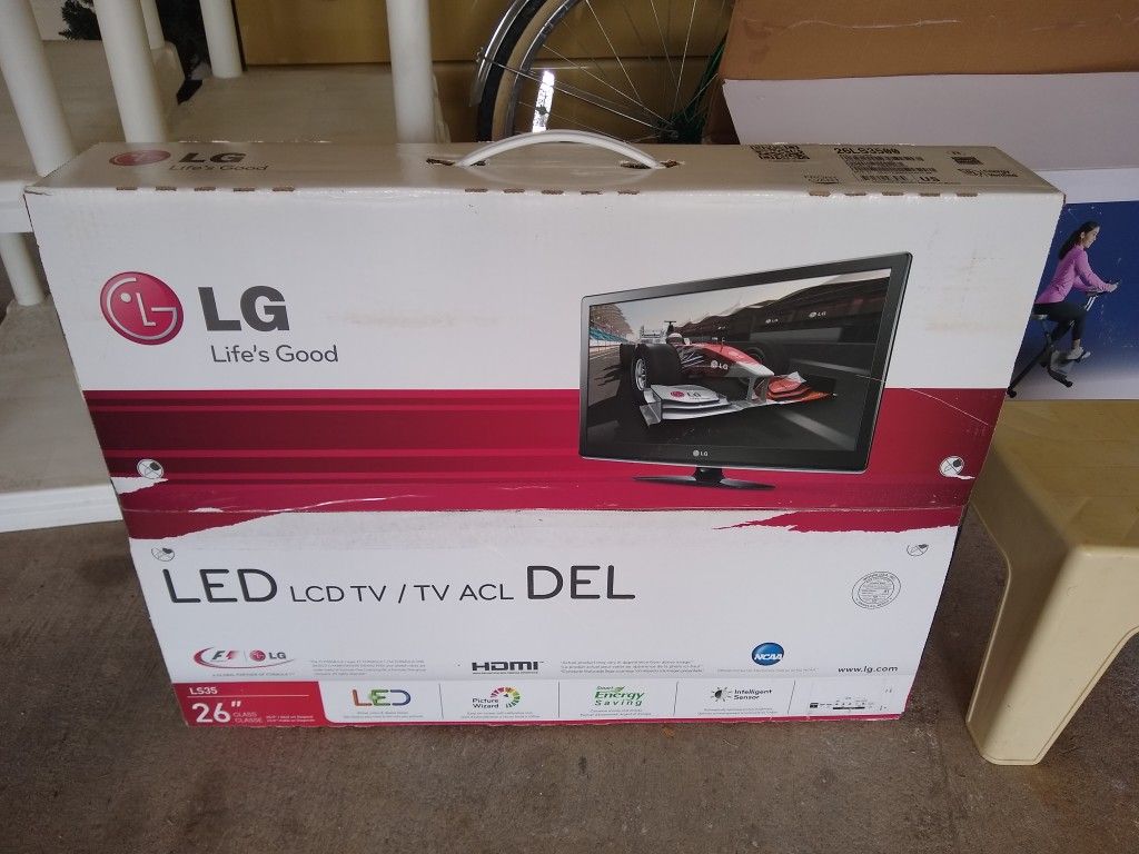 26" LG LED LCD TV! New in box!