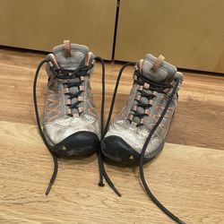 Women's Keen Verdi II Boots size 7.5 US EU 38 Hiking Boots Tan/Orange 1009555
