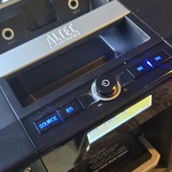 ALTEC Lansing Boombox .Great Sound, U Can Get The Bluetooth adapter 
Pick up in Sun Valley 
