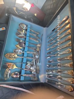 Silver-Tone Flatware Set in Storage Case
