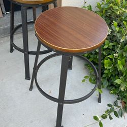 Adjustable Bar stools 