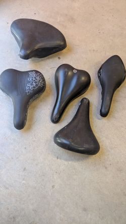 5 great shape bicycle seats all 5 for $30.