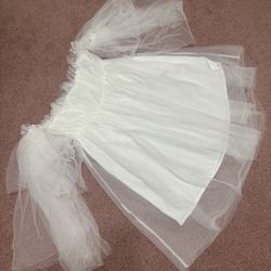 New Medium White Tulle Poof Sleeve Maternity Photo Dress