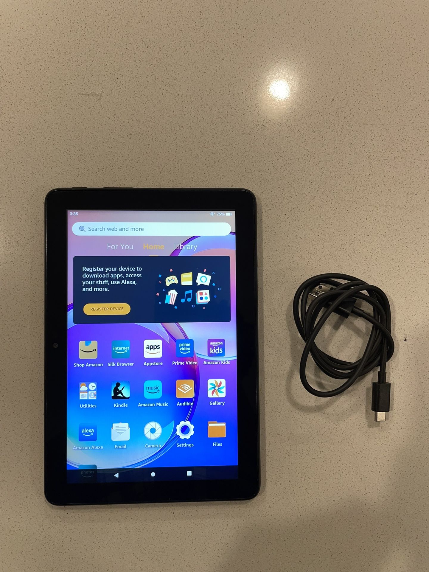 Amazon Fire HD 8 Tablet (32GB) – $25 🔥