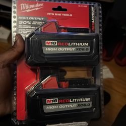 battery runs M18 tools