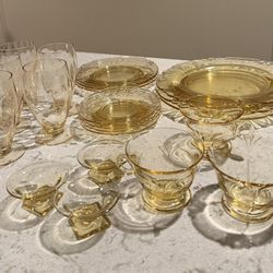 Depression Glass -Vintage Yellow Madrid Pattern