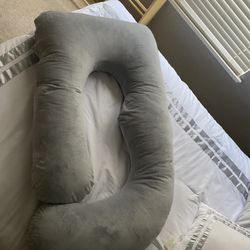 Momcozy Pregnancy Pillow 