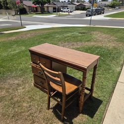 Free Kids Desk