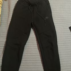 nike tech fleece sweatpants