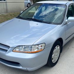 Honda accord 99 