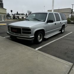 1995 GMC Suburban 