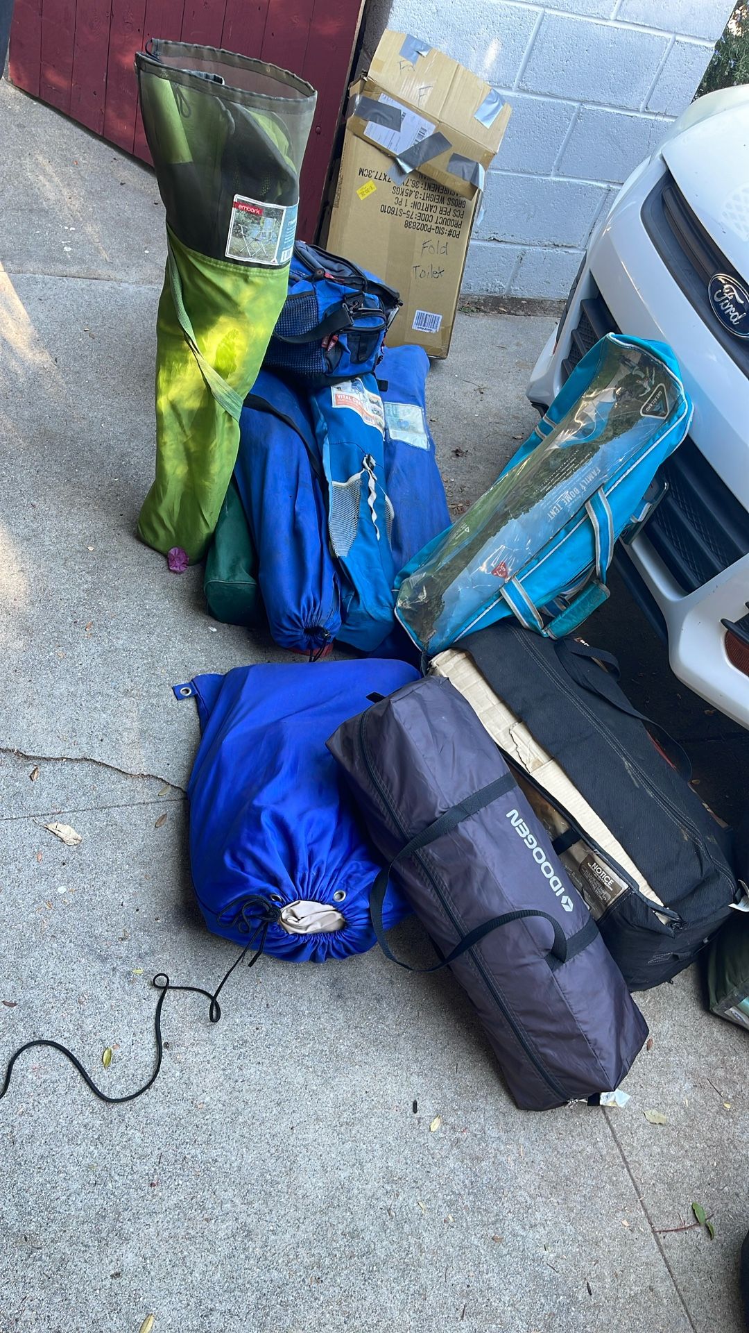 TENTS & Chairs