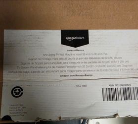 Amazon basics TV mount