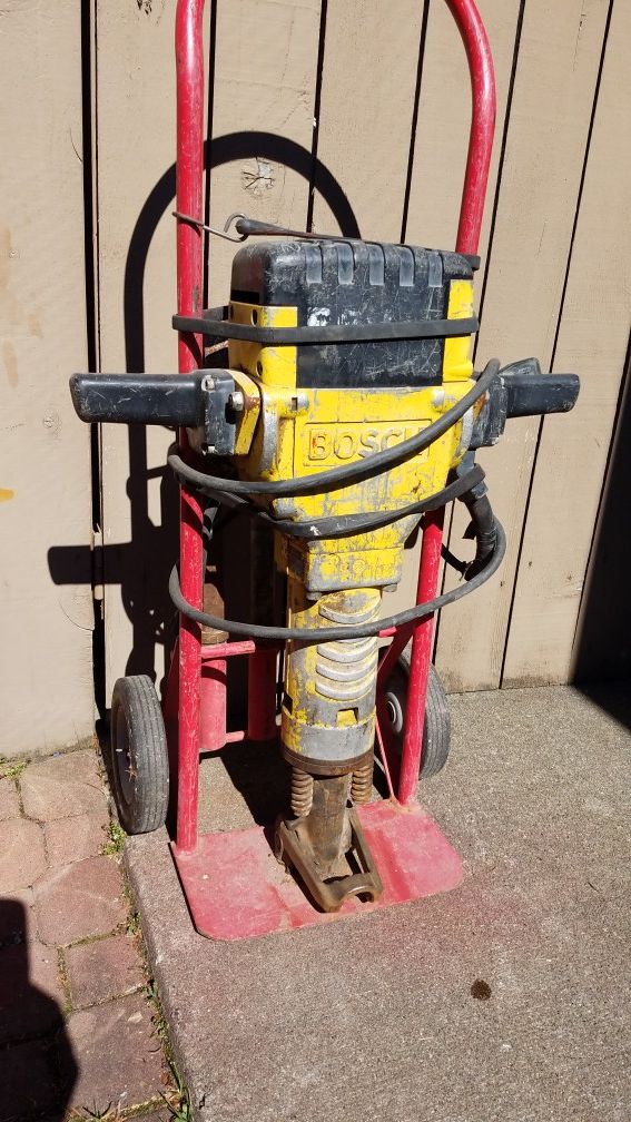 Bosch Brute electric jack hammer