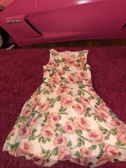 Girls dress