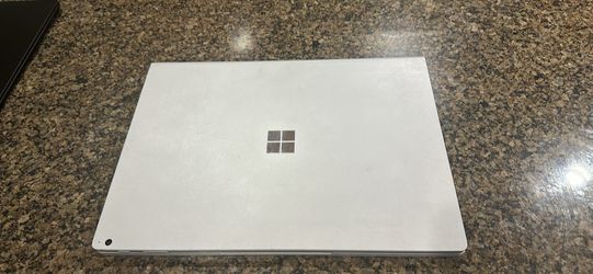 Microsoft surface book 3 i7 256 ssd 16 gb ram like new 