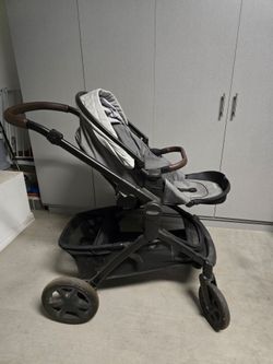 Graco Premier™ Modes™ Nest 3-in-1 Travel System, Midtown™ Collection