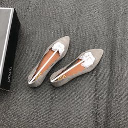 New Women grey leather flat shoes