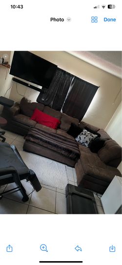 Sectional couches