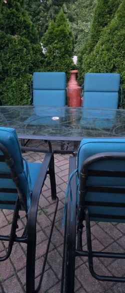 Patio set