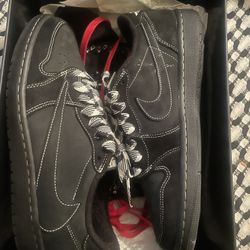 Jordan 1 Low Travis Scott Phantom 