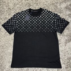 Lv Shirt Size M