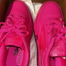 Reebok Pink 