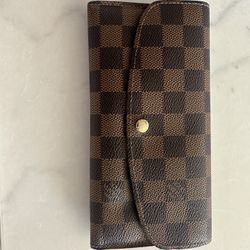LV Wallet