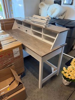 Beautiful Desk for Sale