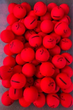 Golf balls callaway red