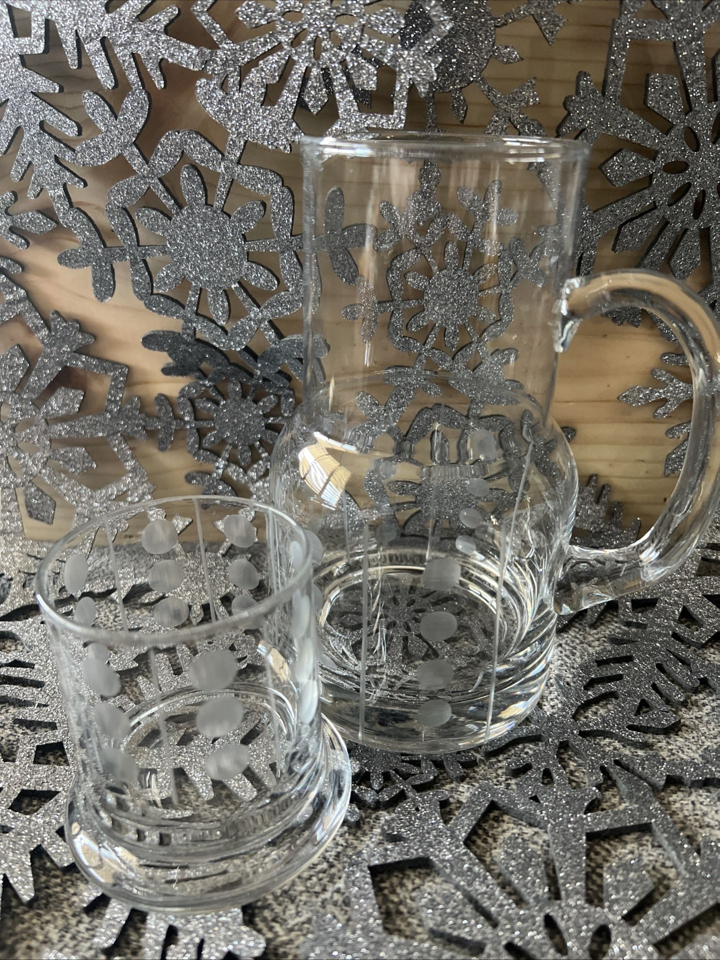 VTG 2pcClear Nouveau Art Etched Glass Water Carafe & Glass Bedside Set(7X6X4”)
