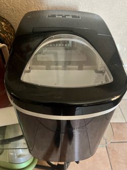 Ice maker
