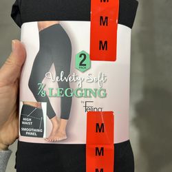 NWT Felina women velvety soft leggings 2 pack size M