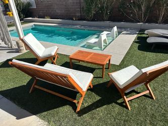 Outdoor Wood Lounge Chair Set with Side Table