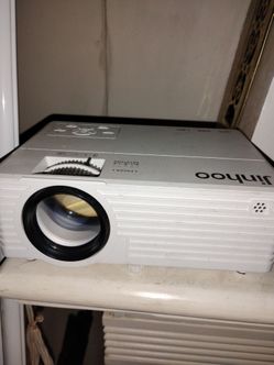 Projector w/screen