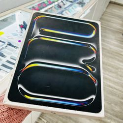 iPad Pro 13 Inch M4 WiFi And LTE 