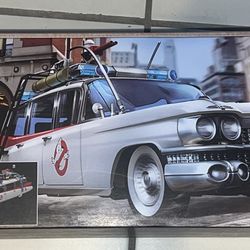 UNOPENED ECTO-1984 1:18 SCALE W/ UNOPENED PLASMA PACK ACTION FIGURES