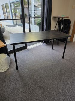 Free table
