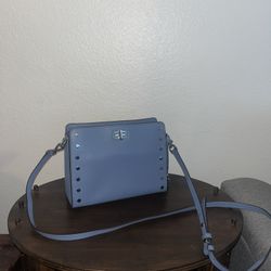NWT MICHAEL KORS Sylvie Stud MD leather Crossbody  ( Denim Blue & Cement Silver)