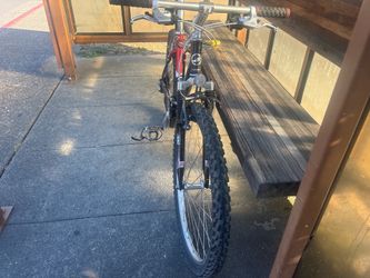 Giant Eddie Bauer Edition Mountain Bike