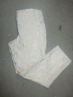 NWT Brand New $119.95 Chicos Size 14 So Slimming Juliet Slim Leg White And Gold