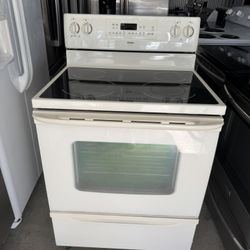 Kenmore Stove Good Condition Everything Works Fine 