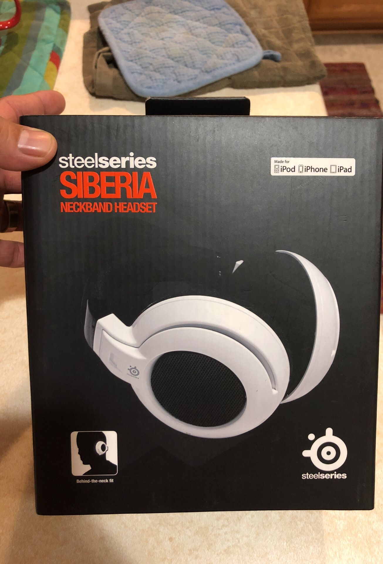 SteelSeries Siberia Neckband Headset