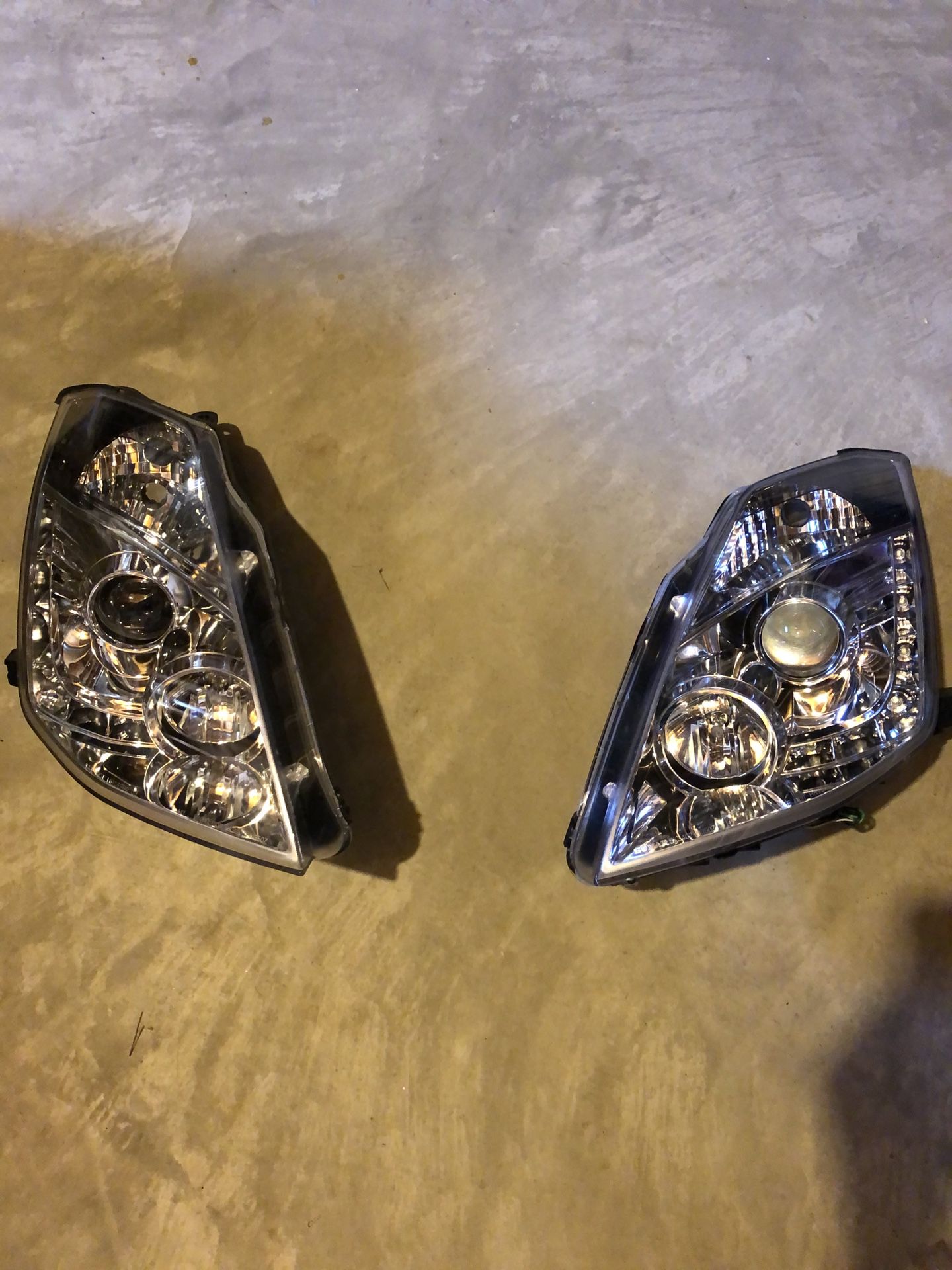 Brand New 350z Headlights For 03-05